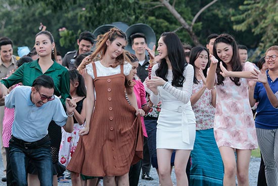 ข้ามาคนเดียว ข้ามาคนเดียว