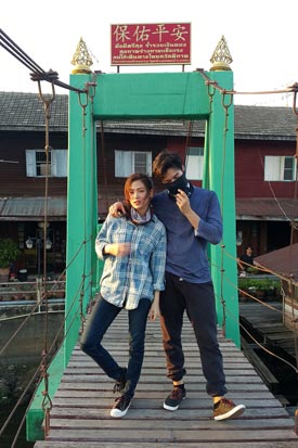 บัลลังก์หงส์ บัลลังก์หงส์