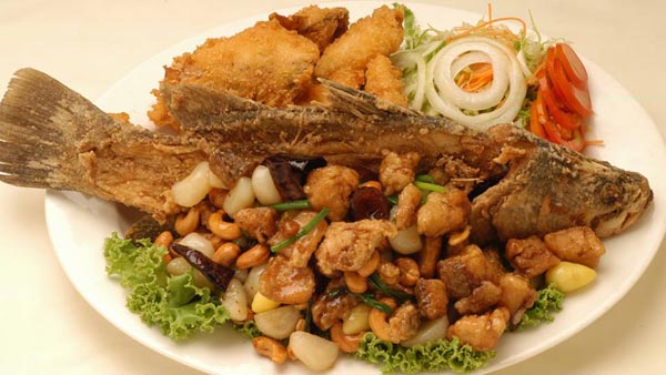 ร้านอาหารสุพรรณบุรี ร้านอาหารสุพรรณบุรี