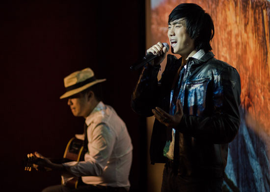 Hut The Nostalgia 2 Hut The Nostalgia 2