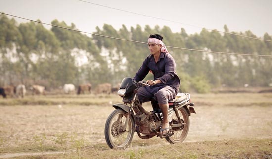 แมน มณีวรรณ MV เพลง เกิบฮ้างข้างทางเดิน แมน มณีวรรณ MV เพลง เกิบฮ้างข้างทางเดิน