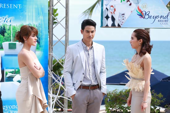 เพียงชายคนนี้ไม่ใช่ผู้วิเศษ เพียงชายคนนี้ไม่ใช่ผู้วิเศษ