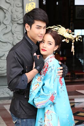 ไข่มุกมังกรไฟ ไข่มุกมังกรไฟ