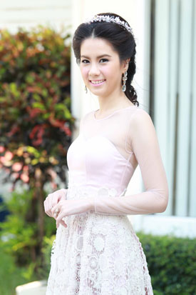 บัลลังก์รักคู่จิ้น บัลลังก์รักคู่จิ้น