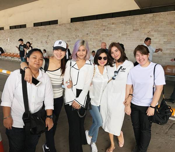 อุ้ม ลักขณา อุ้ม ลักขณา