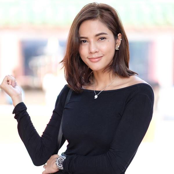 อุ้ม ลักขณา อุ้ม ลักขณา