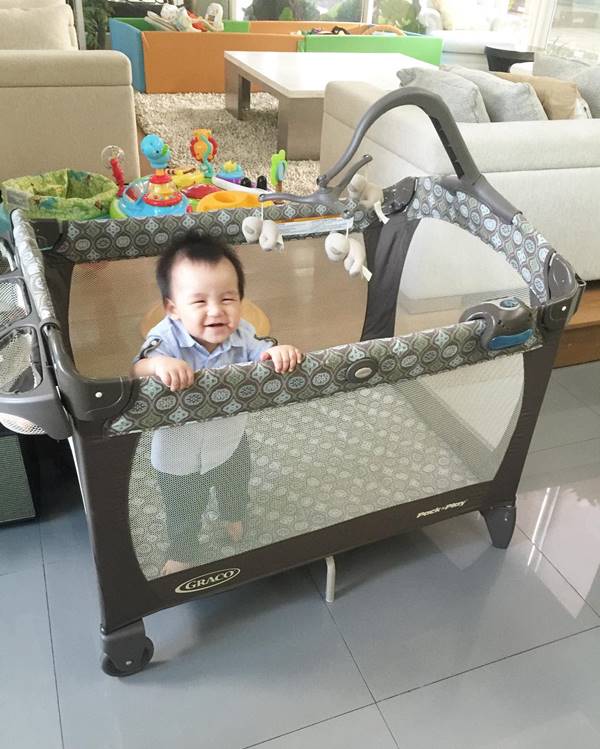 น้องออกู๊ด ลูกเปิ้ล นาคร น้องออกู๊ด ลูกเปิ้ล นาคร