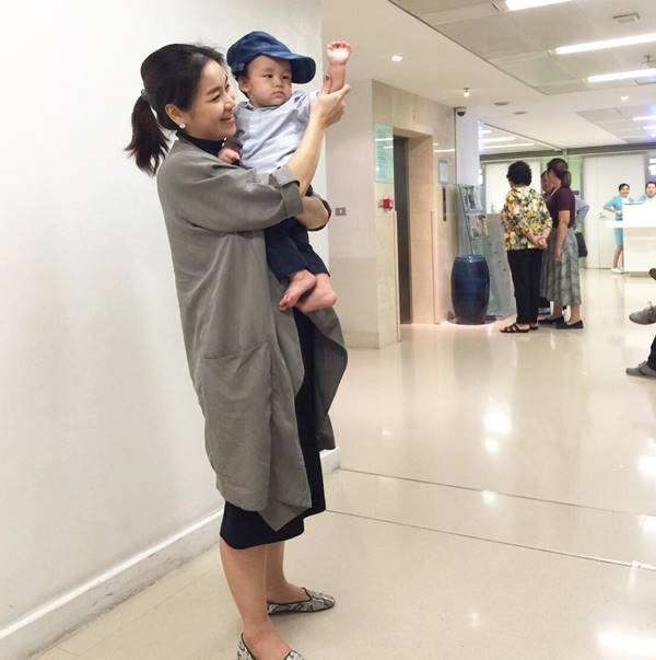 น้องออกู๊ด ลูกเปิ้ล นาคร น้องออกู๊ด ลูกเปิ้ล นาคร