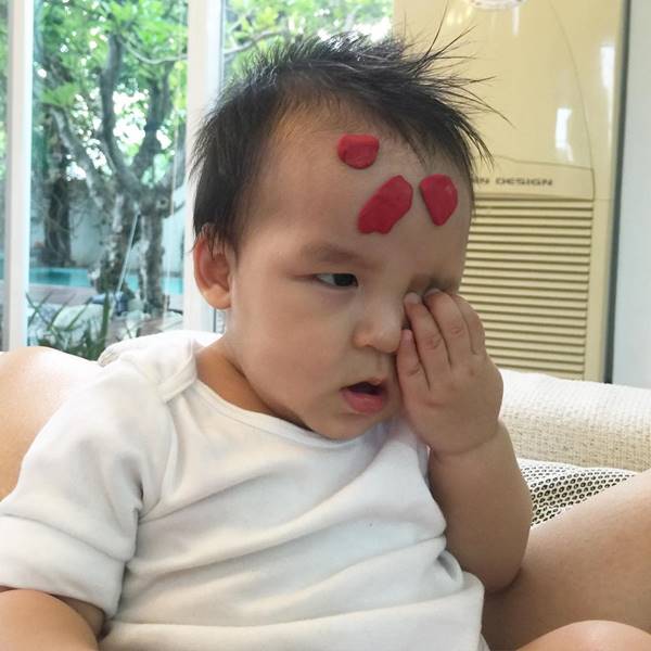 น้องออกู๊ด ลูกเปิ้ล นาคร น้องออกู๊ด ลูกเปิ้ล นาคร