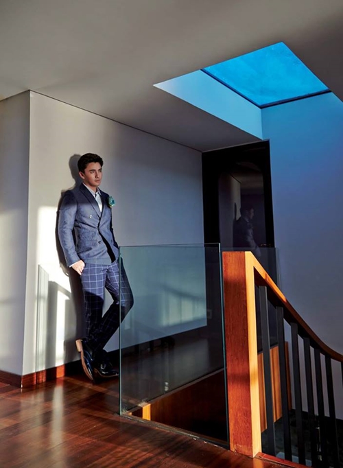 แซมมี่ ธันวา แซมมี่ ธันวา