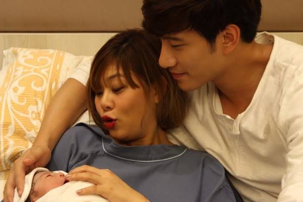 กุ๊บกิ๊บ คลอดลูก กุ๊บกิ๊บ คลอดลูก