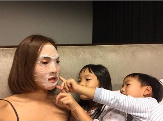 ตุ๊ก ชนกวนันท์ ตุ๊ก ชนกวนันท์