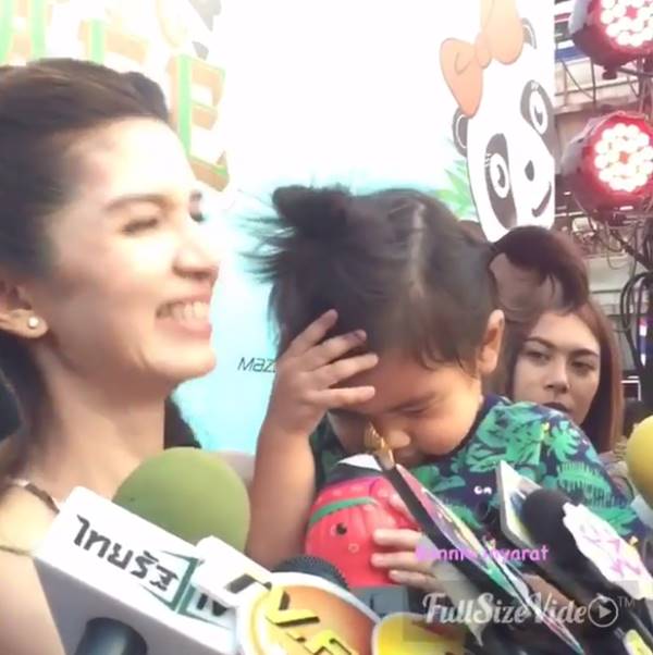 โบว์ แวนด้า น้องมะลิ โบว์ แวนด้า น้องมะลิ