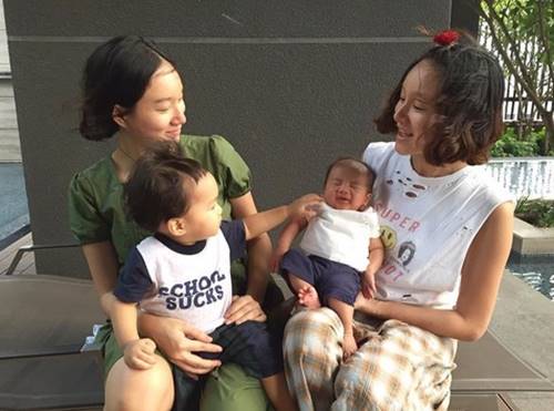 เพชร พลอย แฝด เพชร พลอย แฝด