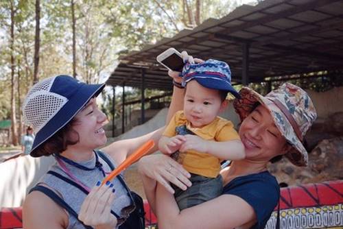 เพชร พลอย แฝด เพชร พลอย แฝด