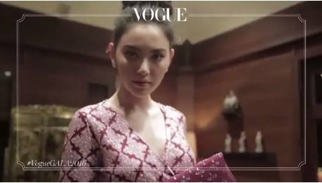 ใหม่ ดาวิกา ใหม่ ดาวิกา