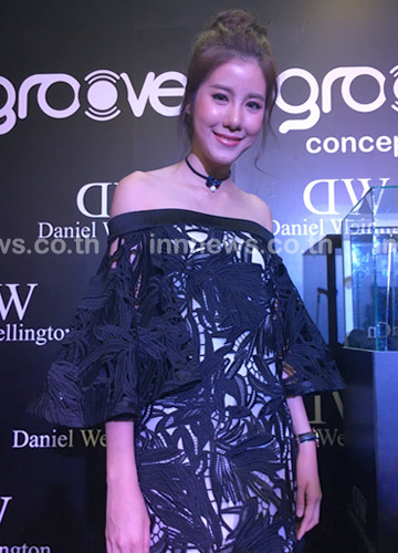 เอสเธอร์ สุปรีย์ลีลา เอสเธอร์ สุปรีย์ลีลา