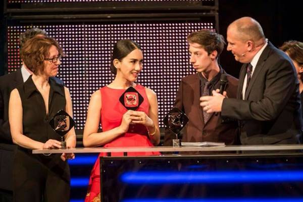 แอม ไอศวรรยา แอม ไอศวรรยา