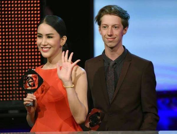 แอม ไอศวรรยา แอม ไอศวรรยา