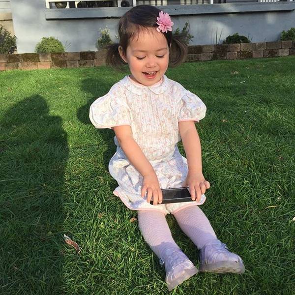 น้องเมตตา ลูกสาว อุ้ม สิริยากร น้องเมตตา ลูกสาว อุ้ม สิริยากร
