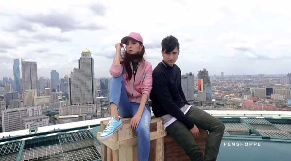 มาริโอ้ ซานดารา ถ่ายแบบ มาริโอ้ ซานดารา ถ่ายแบบ