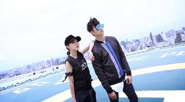 มาริโอ้ ซานดารา ถ่ายแบบ มาริโอ้ ซานดารา ถ่ายแบบ