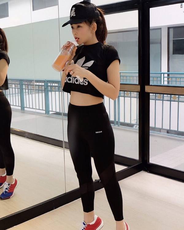 เป้ย ปานวาด เป้ย ปานวาด