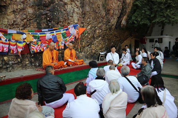 น็อต วรฤทธิ์ ทีน สราวุฒิ บวช น็อต วรฤทธิ์ ทีน สราวุฒิ บวช