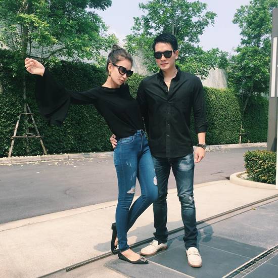 เนย โชติกา ไฮโซอาร์ม เนย โชติกา ไฮโซอาร์ม