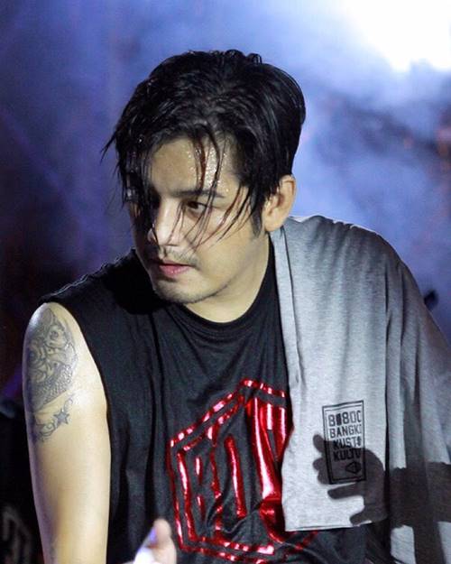 ศรราม เทพพิทักษ์ ศรราม เทพพิทักษ์