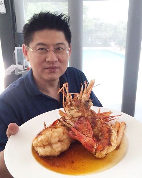 สรยุทธ สุทัศนะจินดา สรยุทธ สุทัศนะจินดา
