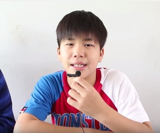 น้องโอม ด.ช อวยพร อ่อนละม้าย น้องโอม ด.ช อวยพร อ่อนละม้าย