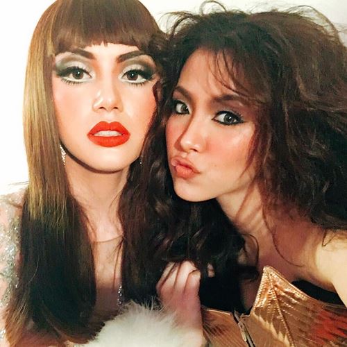 ใหม่ ใบเฟิร์น ใหม่ ใบเฟิร์น