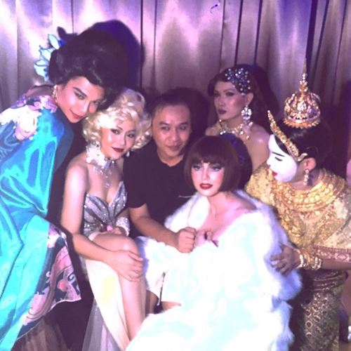 ใหม่ ใบเฟิร์น ใหม่ ใบเฟิร์น