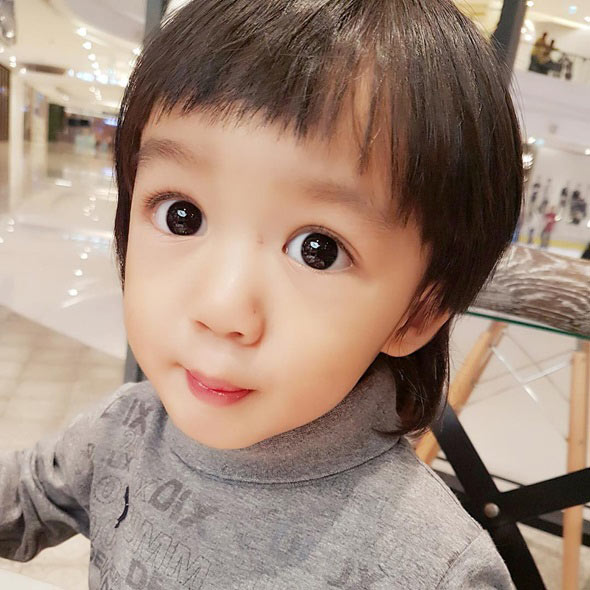 น้องณดา น้องณดล ลูก กบ สุวนันท์ น้องณดา น้องณดล ลูก กบ สุวนันท์