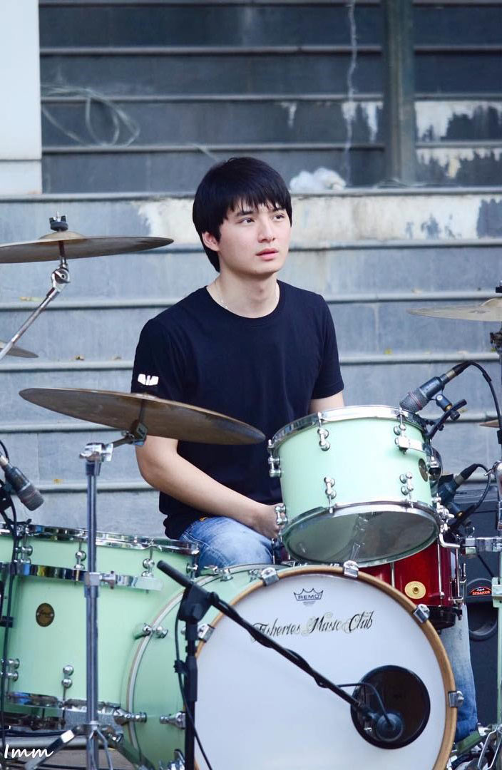 คริส พีรวัส ประวัติ พี่ว้ากหน้าใส นักแสดง Sotus The Series คริส พีรวัส ประวัติ พี่ว้ากหน้าใส นักแสดง Sotus The Series