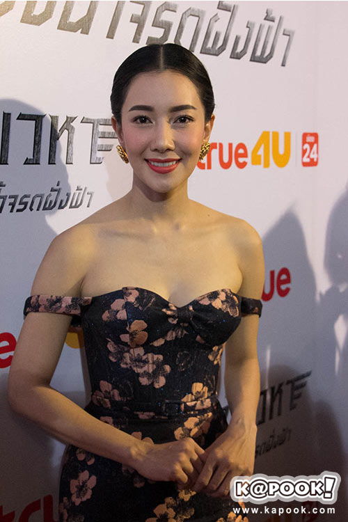 นุ่น วรนุช