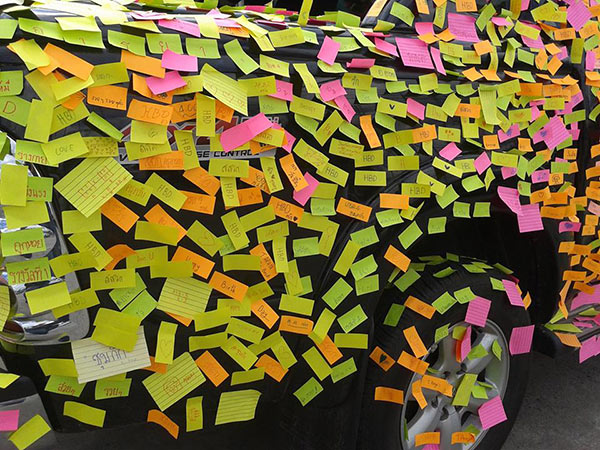 นักเรียนแปะโพสต์อิท อวยพรวันเกิดอาจารย์ ทำจากใจ ไม่ได้แกล้งครูนะคะ ! นักเรียนแปะโพสต์อิท อวยพรวันเกิดอาจารย์ ทำจากใจ ไม่ได้แกล้งครูนะคะ !