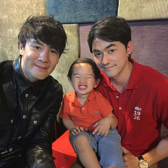 ราฟฟี่ ธนัชชา หรือ ราฟฟี่-แนนซี่ 10 ปีผ่านไป หล่อใสไม่มีเปลี่ยน