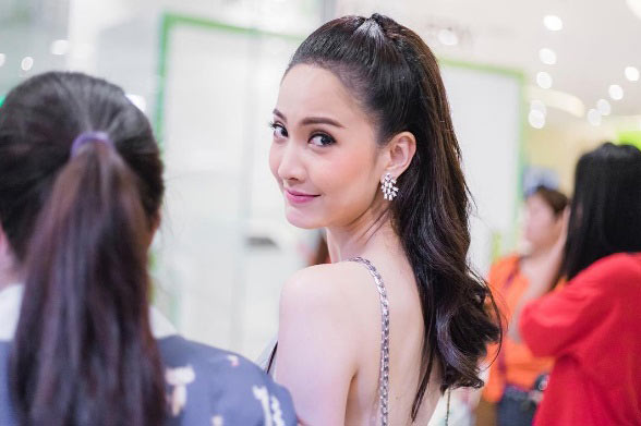 แต้ว ณฐพร ไม่ลืม น้ำชา เคยโพสต์แขวะ บอกเรื่องนานแล้วไม่อยากรื้อฟื้น แต้ว ณฐพร ไม่ลืม น้ำชา เคยโพสต์แขวะ บอกเรื่องนานแล้วไม่อยากรื้อฟื้น