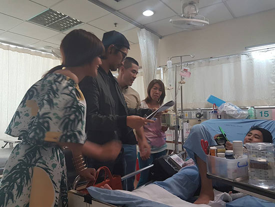 น้องก็อต ทีทัช หนุ่มใจสู้ที่ป่วยโรคกอร์แฮมดีซีส ที่ทั้งโลกเป็นแค่ 200 คน น้องก็อต ทีทัช หนุ่มใจสู้ที่ป่วยโรคกอร์แฮมดีซีส ที่ทั้งโลกเป็นแค่ 200 คน