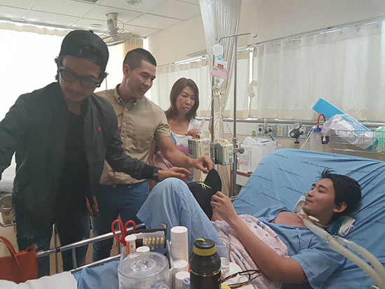 น้องก็อต ทีทัช หนุ่มใจสู้ที่ป่วยโรคกอร์แฮมดีซีส ที่ทั้งโลกเป็นแค่ 200 คน น้องก็อต ทีทัช หนุ่มใจสู้ที่ป่วยโรคกอร์แฮมดีซีส ที่ทั้งโลกเป็นแค่ 200 คน