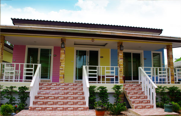 บ้านมนตรา บีช รีสอร์ท บ้านมนตรา บีช รีสอร์ท