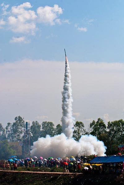 ประเพณีบุญบั้งไฟ ประเพณีบุญบั้งไฟ