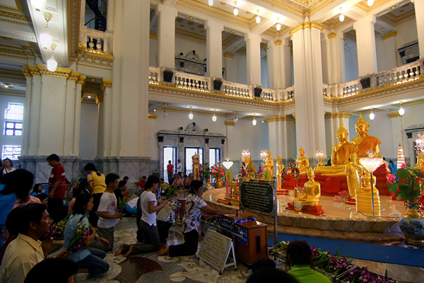 หลวงพ่อโสธร วัดโสธรวรารามวรวิหาร หลวงพ่อโสธร วัดโสธรวรารามวรวิหาร