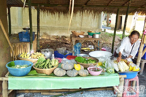 ตลาดน้ำลาวเวียง ตลาดน้ำลาวเวียง