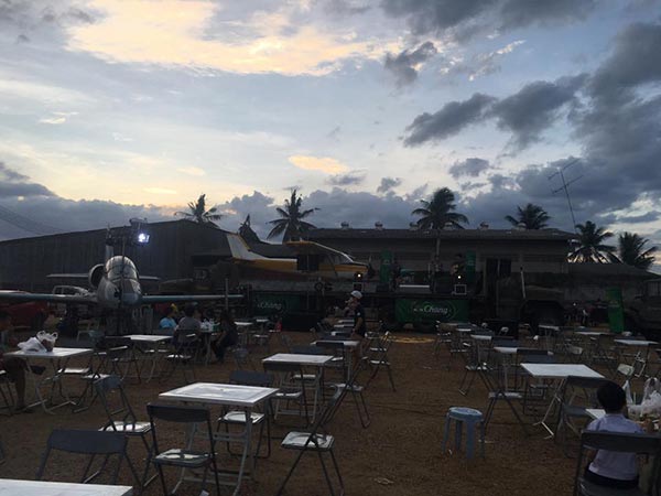 ตลาดนัดเครื่องบิน นครปฐม ตลาดนัดเครื่องบิน นครปฐม