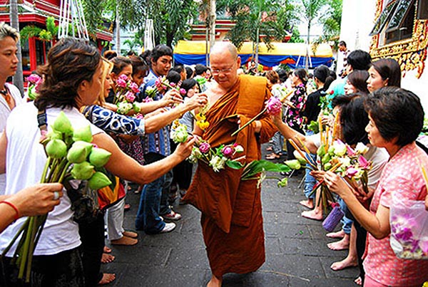 เที่ยวเข้าพรรษาภาคกลาง เที่ยวเข้าพรรษาภาคกลาง