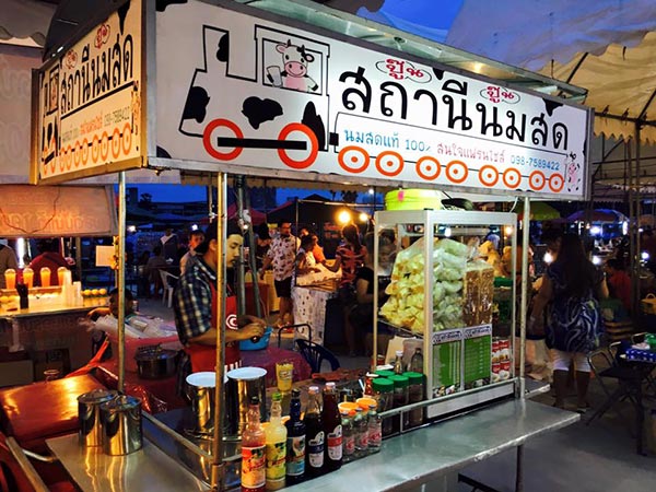 ตลาดนัดเลี่ยงเมืองนนท์ ตลาดนกฮูก ตลาดนัดเลี่ยงเมืองนนท์ ตลาดนกฮูก