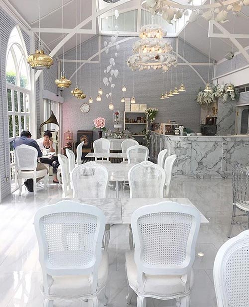 ร้านอาหาร-ร้านกาแฟคนดัง ร้านอาหาร-ร้านกาแฟคนดัง